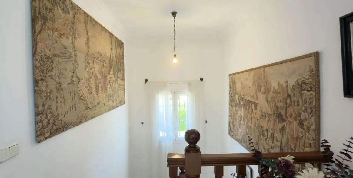 Venta de villa independiente en San Pedro de Alcántara 32