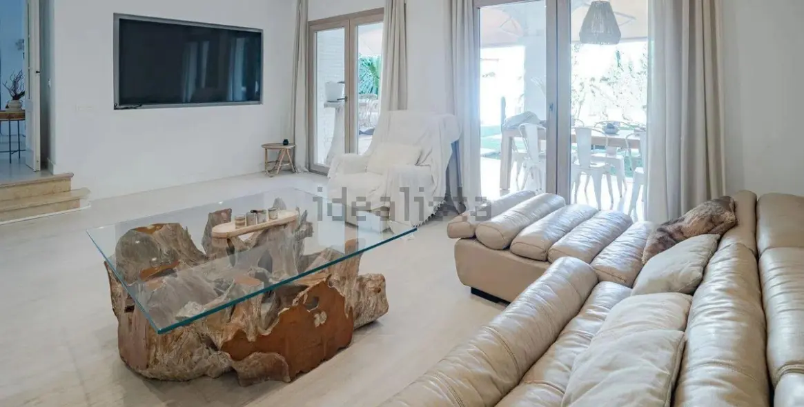 Venta de villa independiente en Torremolinos 7