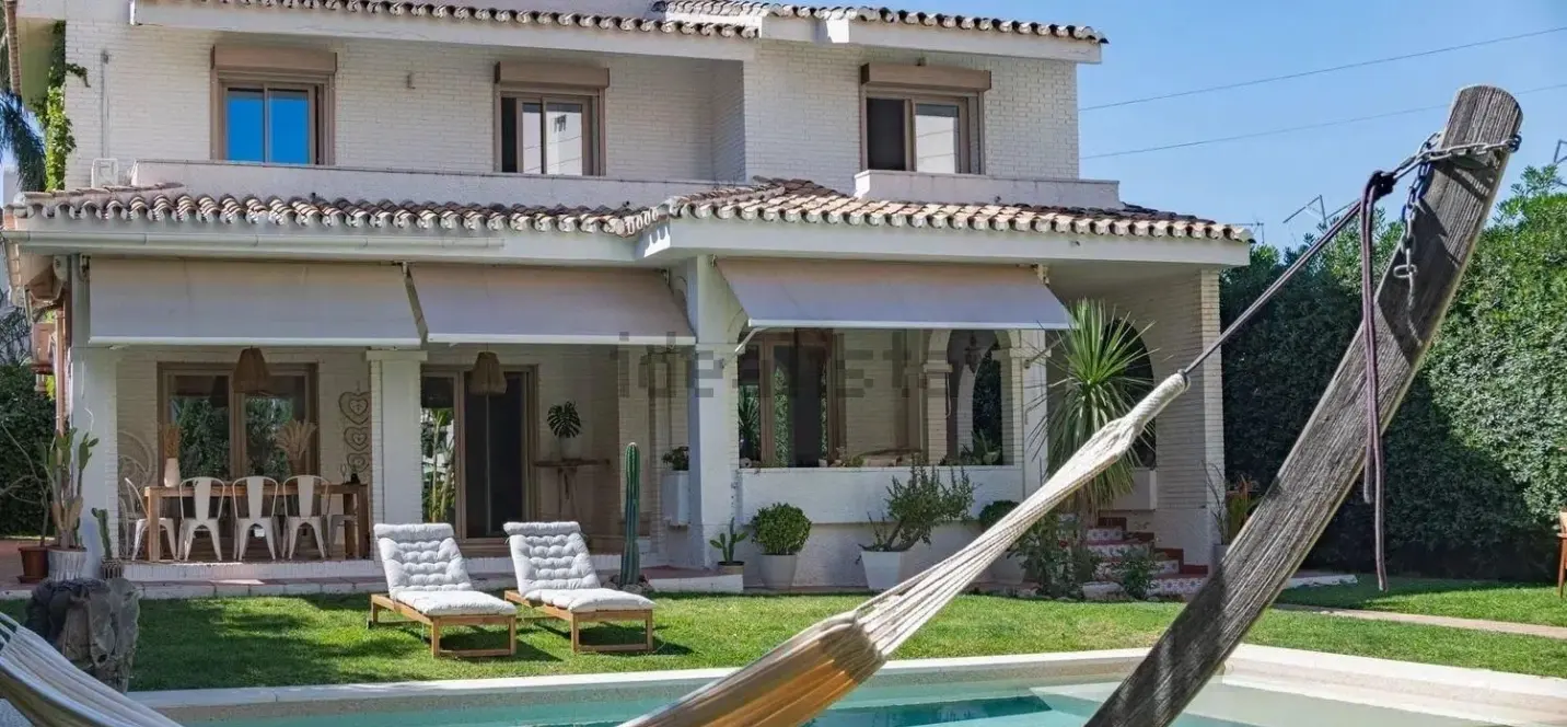 Sale of detached villa in Torremolinos 0