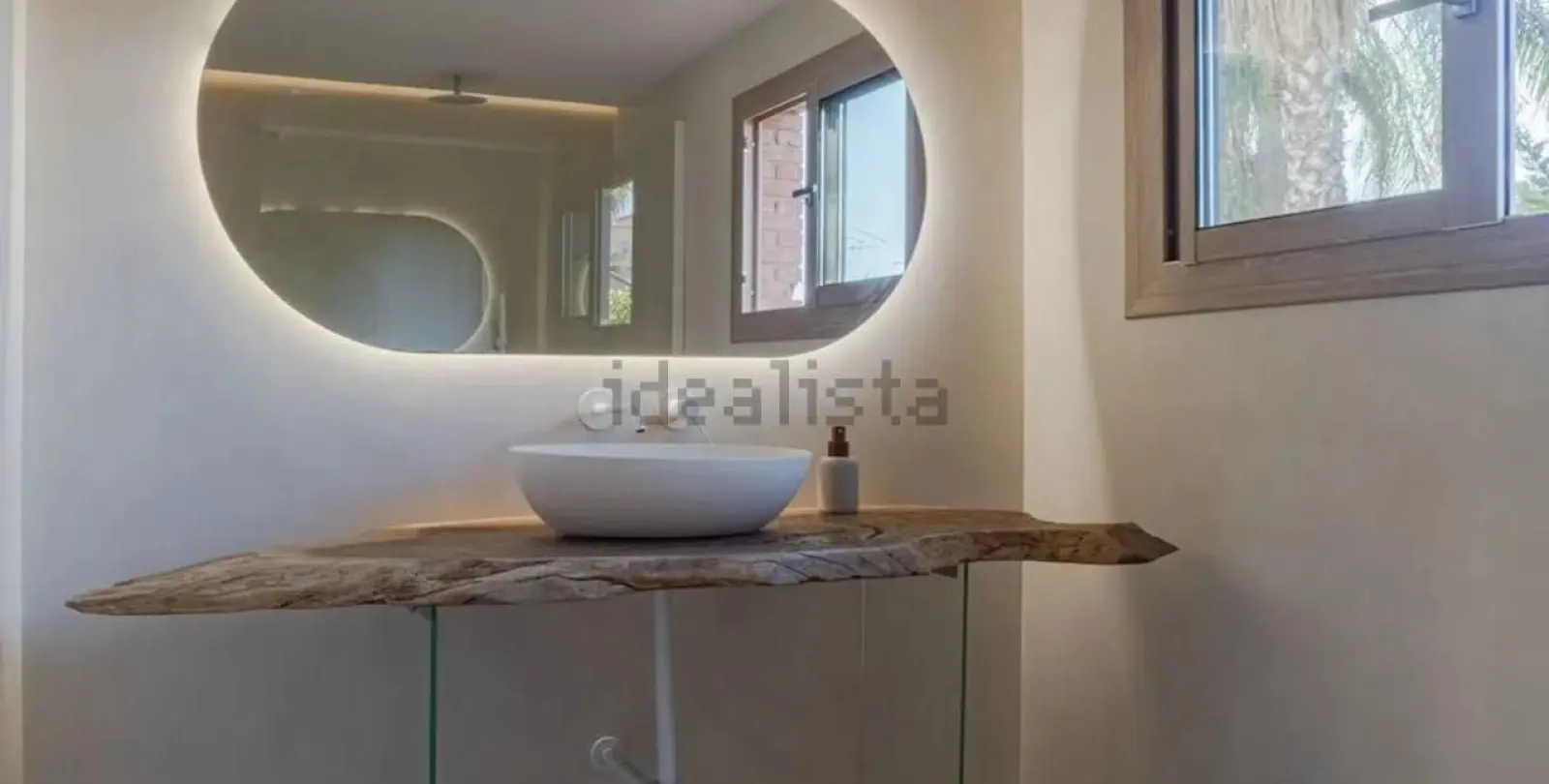 Sale of detached villa in Torremolinos 16