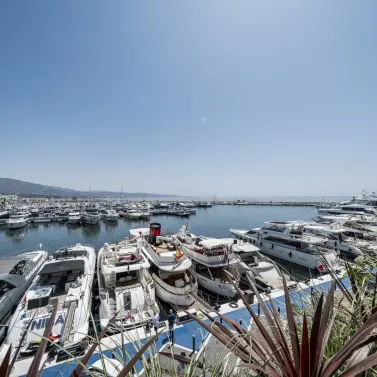 Venta de dúplex en Puerto Banús