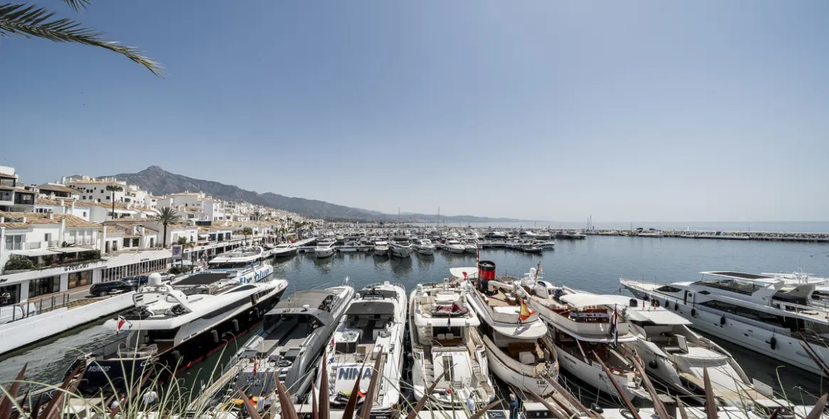 Venta de dúplex en Puerto Banús 3