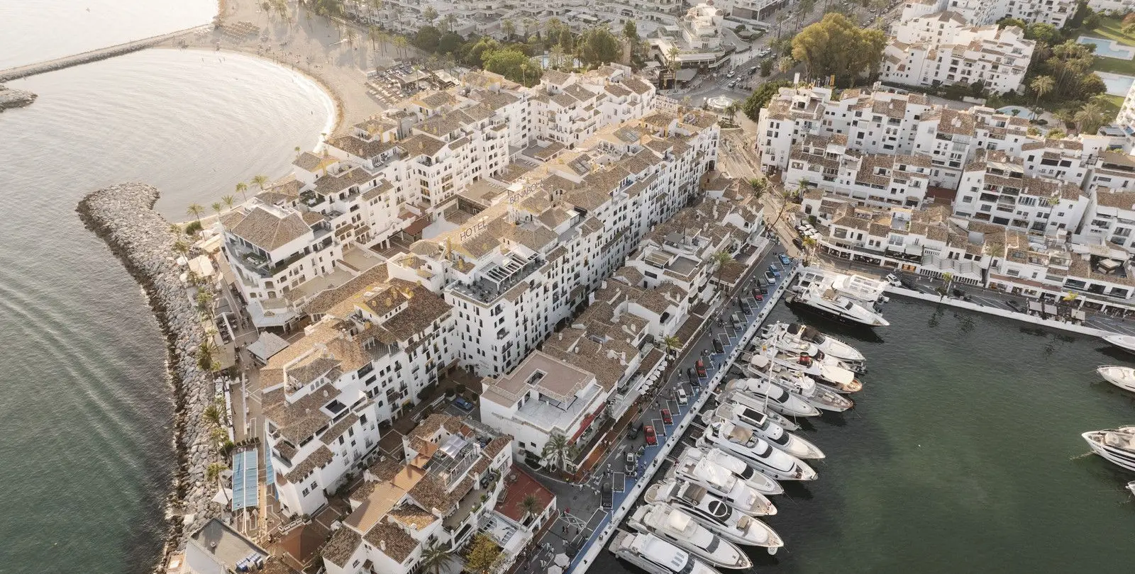 Sale of duplex in Puerto Banús 11