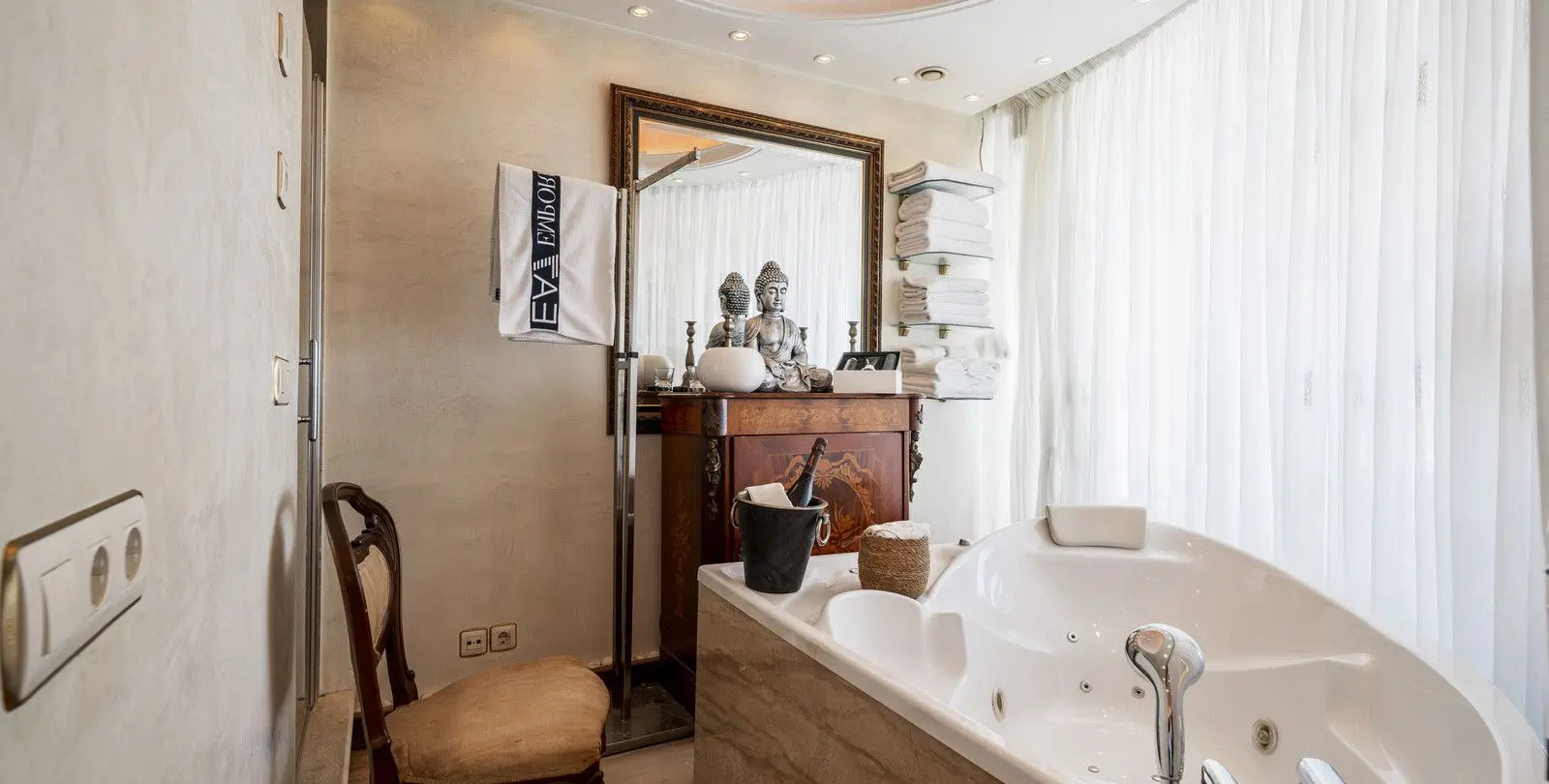 Sale of duplex in Puerto Banús 17