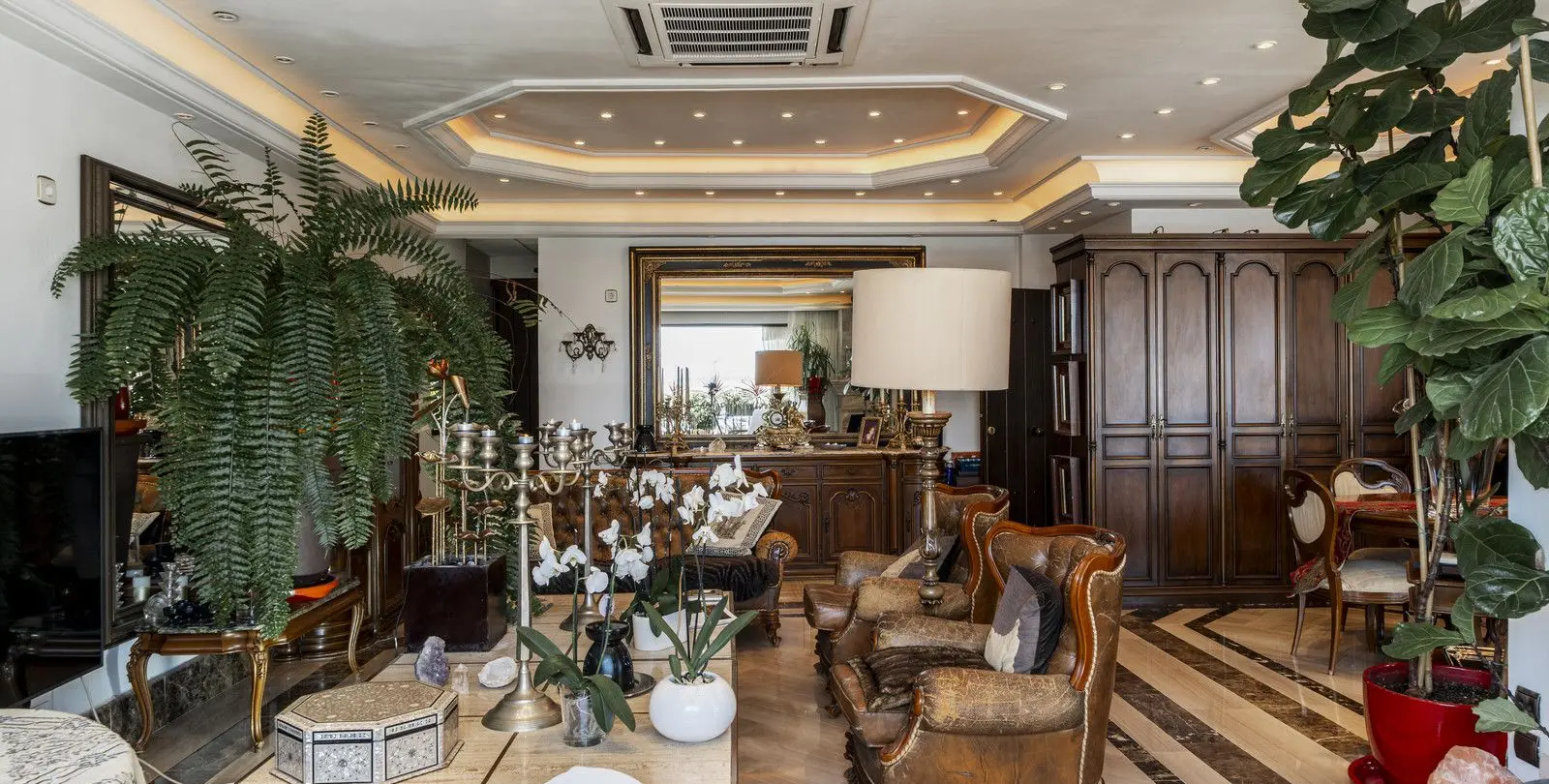 Sale of duplex in Puerto Banús 21