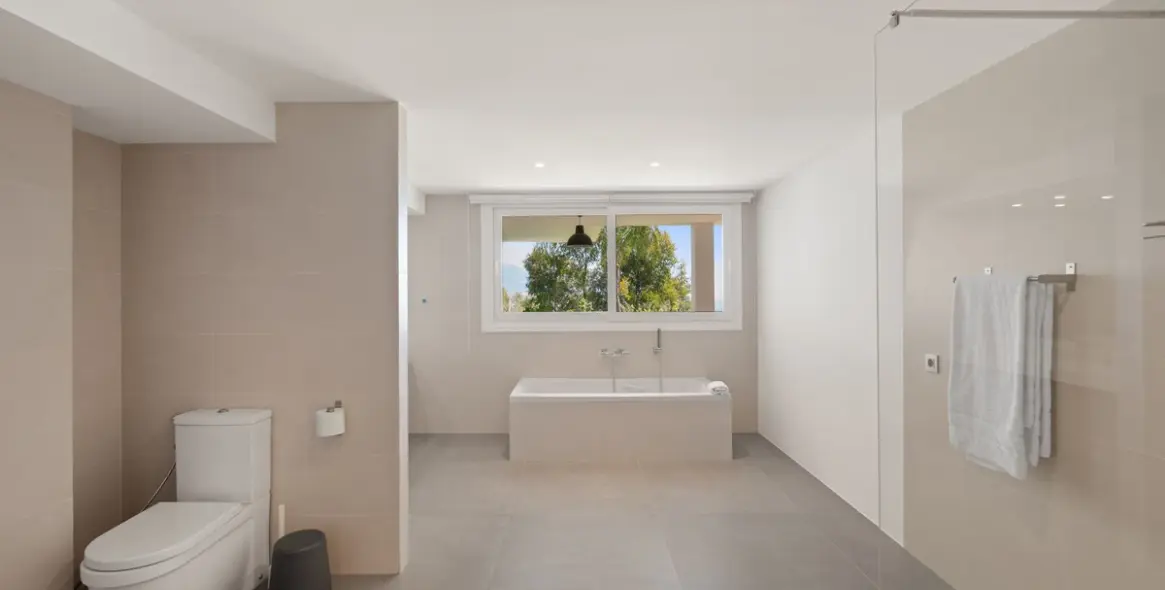Venta de villa independiente en La Mairena 55