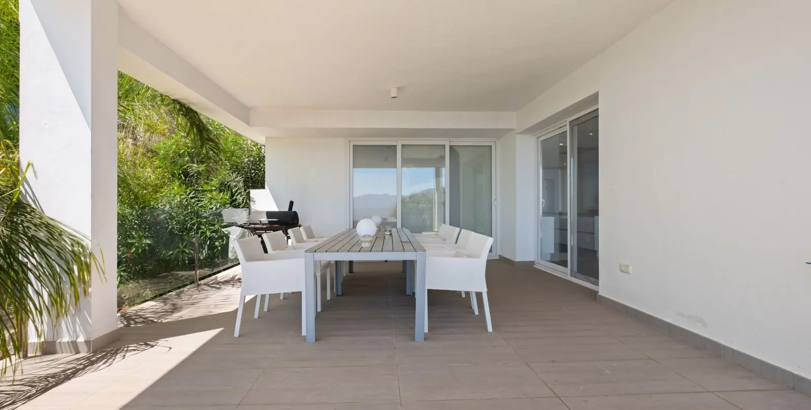 Sale of detached villa in La Mairena 72