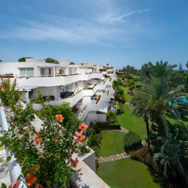 Venta de ático dúplex en Nueva Andalucía