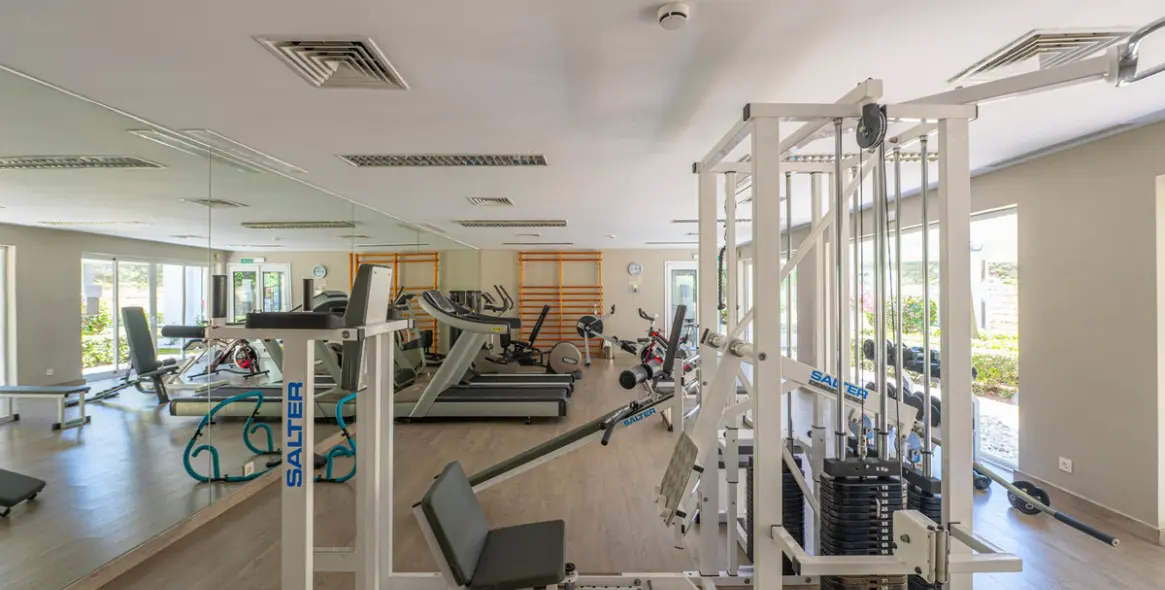 Venta de ático dúplex en Nueva Andalucía 48