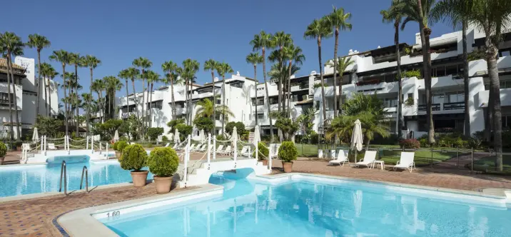 Venta de apartamento en planta baja en The Golden Mile 1