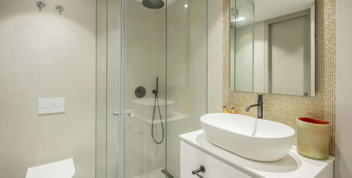 Venta de apartamento en planta baja en The Golden Mile 4