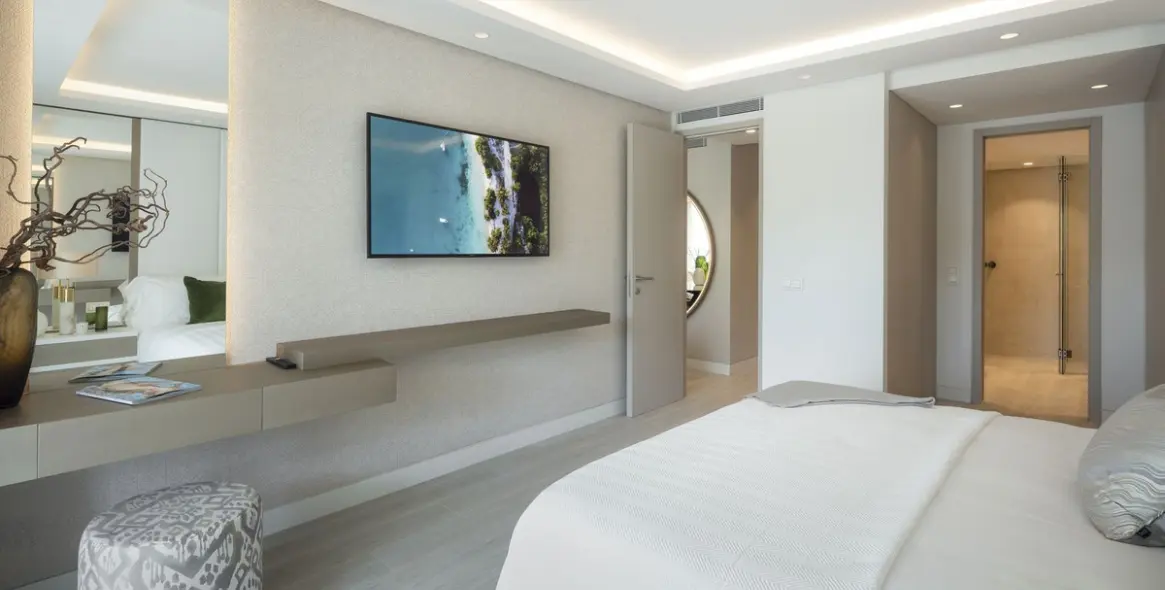 Venta de apartamento en planta baja en The Golden Mile 11