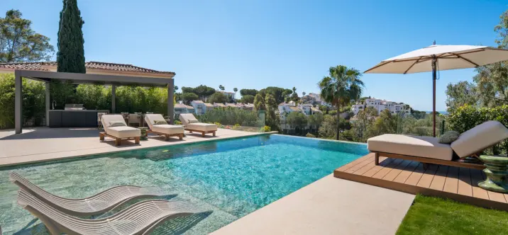 Venta de villa independiente en Benahavís 1
