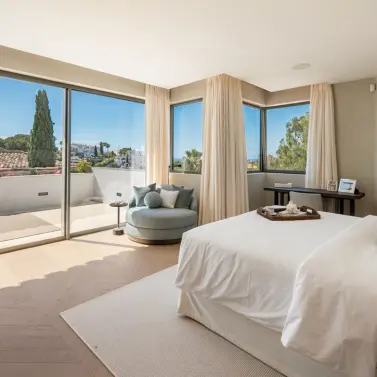 Venta de villa independiente en Benahavís