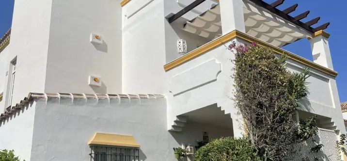 Долгосрочная аренда пентхауса в Estepona 3