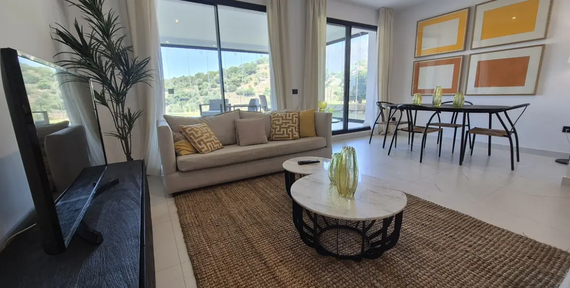 Long-term rent of ground floor apartment in Estepona 8