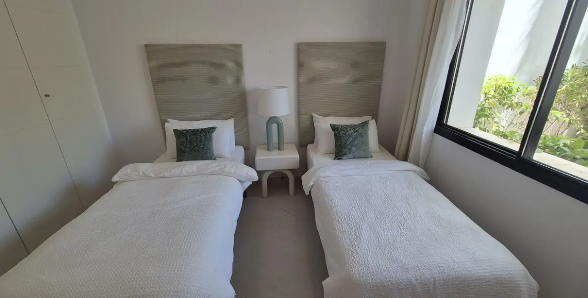 Long-term rent of ground floor apartment in Estepona 52