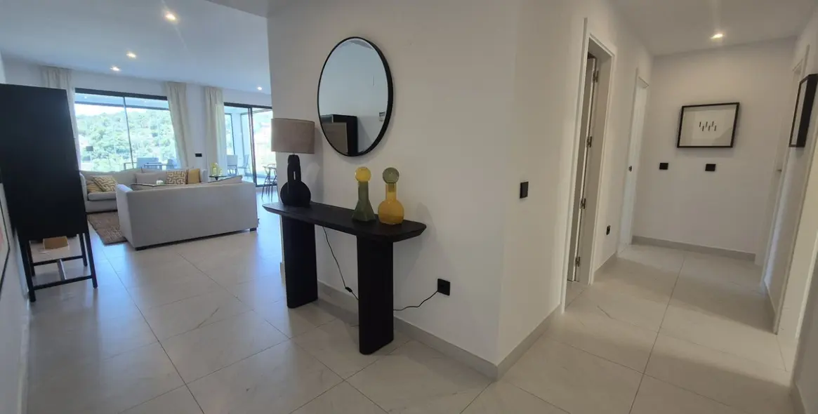 Long-term rent of ground floor apartment in Estepona 73