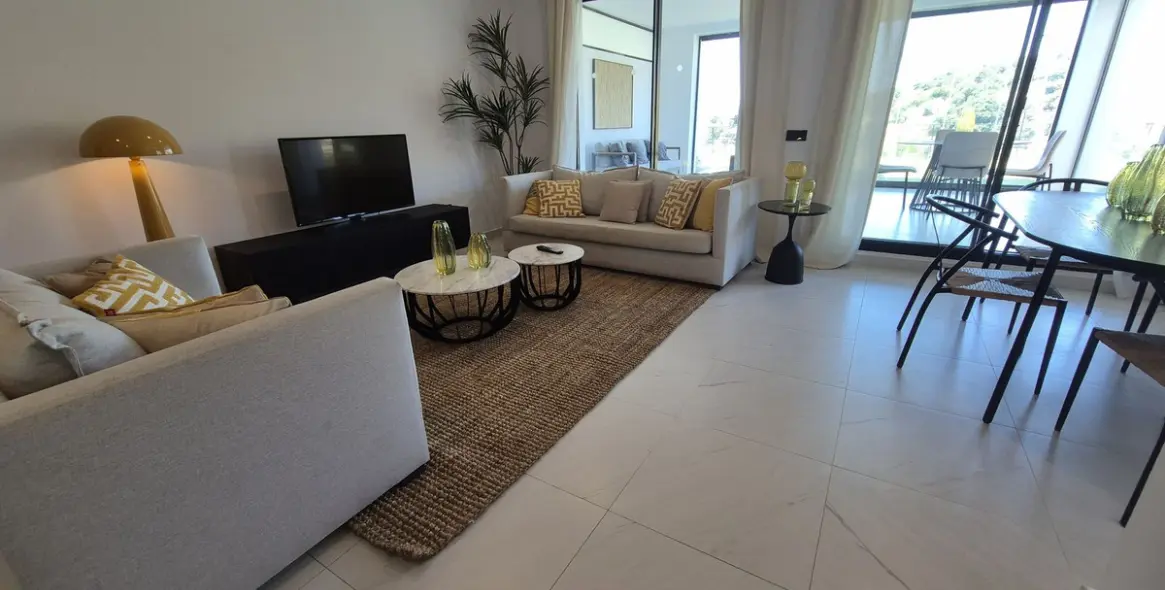 Long-term rent of ground floor apartment in Estepona 80