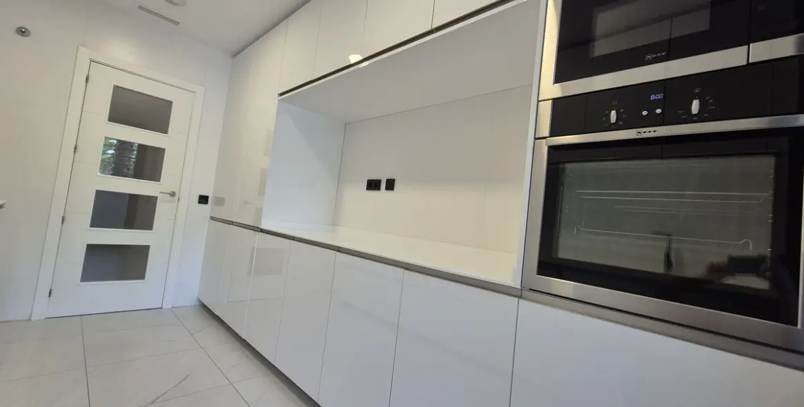 Long-term rent of ground floor apartment in Estepona 91