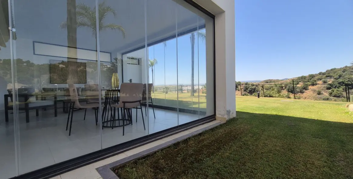 Long-term rent of ground floor apartment in Estepona 108