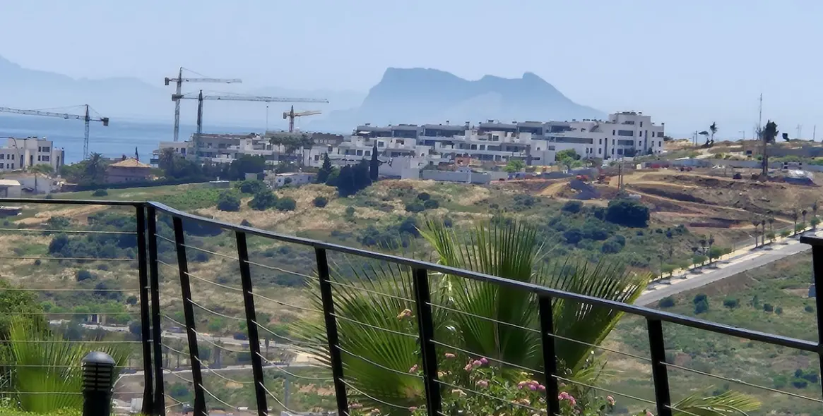 Long-term rent of ground floor apartment in Estepona 114