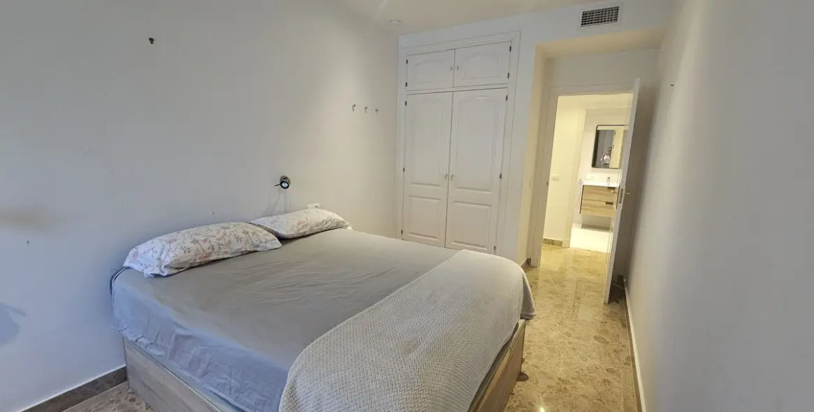 Long-term rent of ground floor apartment in San Pedro de Alcántara 20