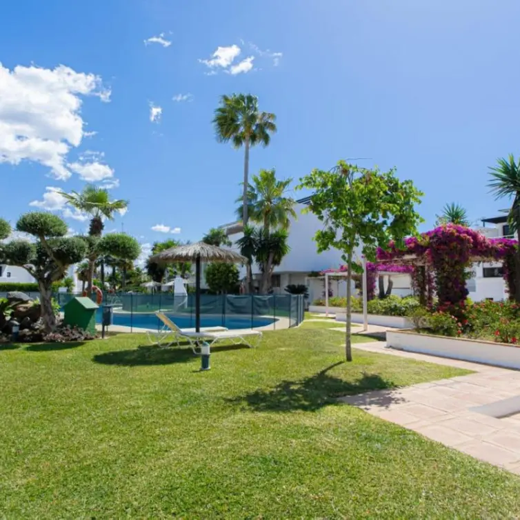 Long-term rent of townhouse in Marbella