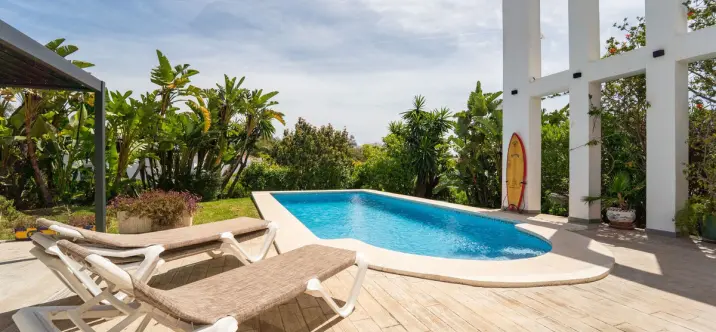Long-term rent of detached villa in Nueva Andalucía 1