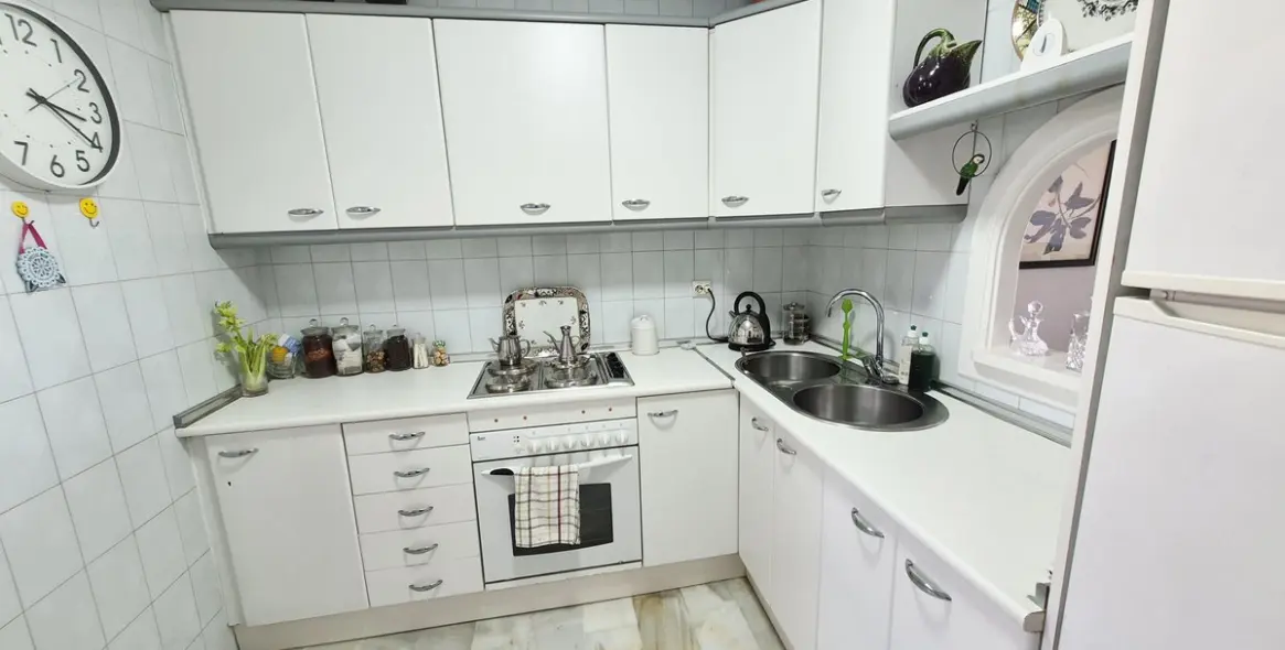 Venta de apartamento en planta media en Riviera del Sol 5