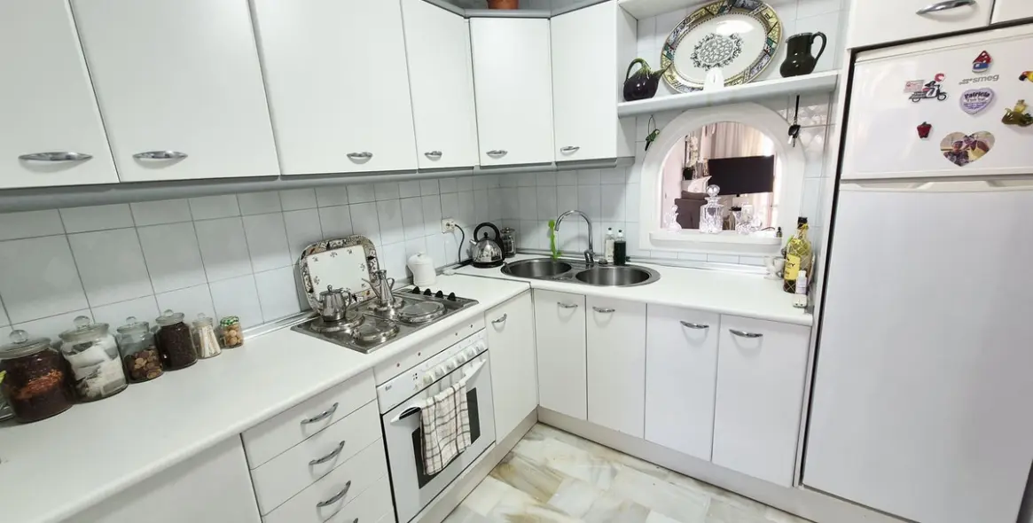 Venta de apartamento en planta media en Riviera del Sol 12
