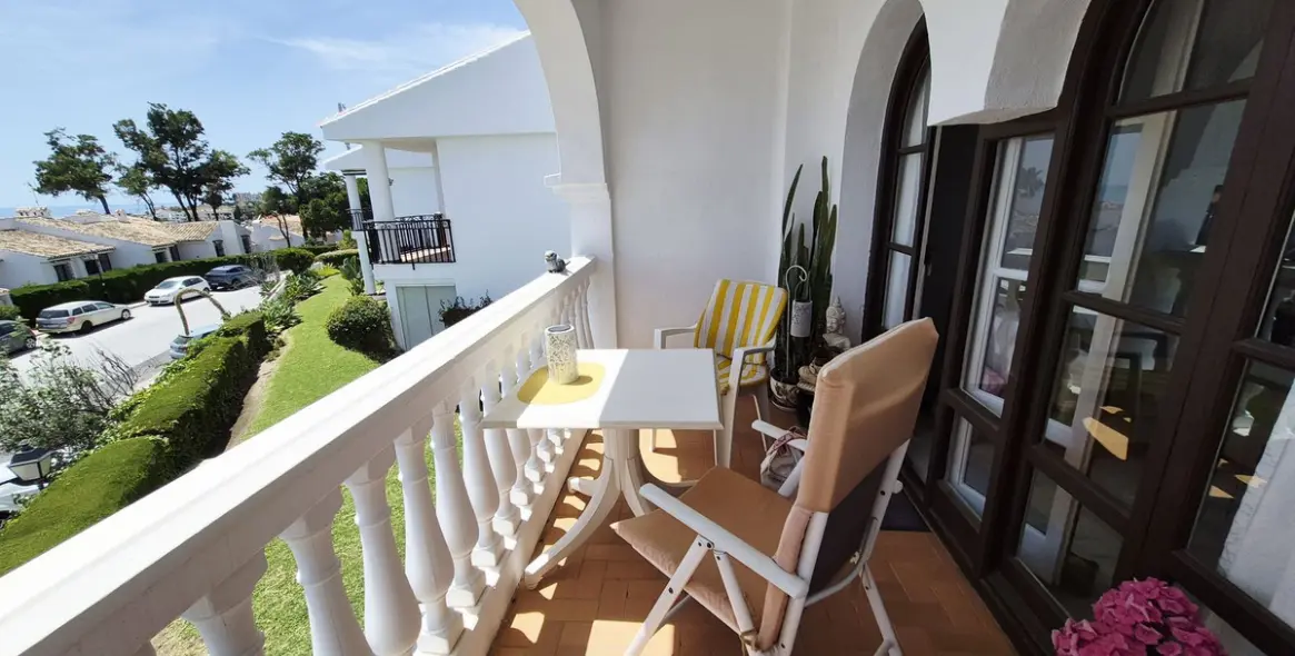 Venta de apartamento en planta media en Riviera del Sol 19
