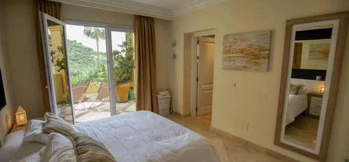 Venta de apartamento en planta baja en Casares Playa 3