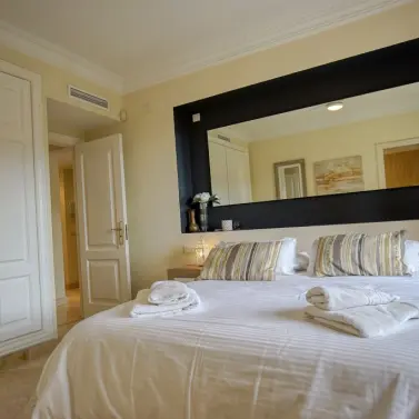 Venta de apartamento en planta baja en Casares Playa