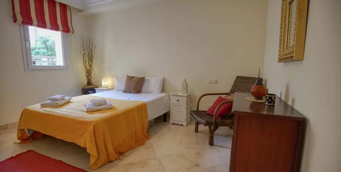 Venta de apartamento en planta baja en Casares Playa 9