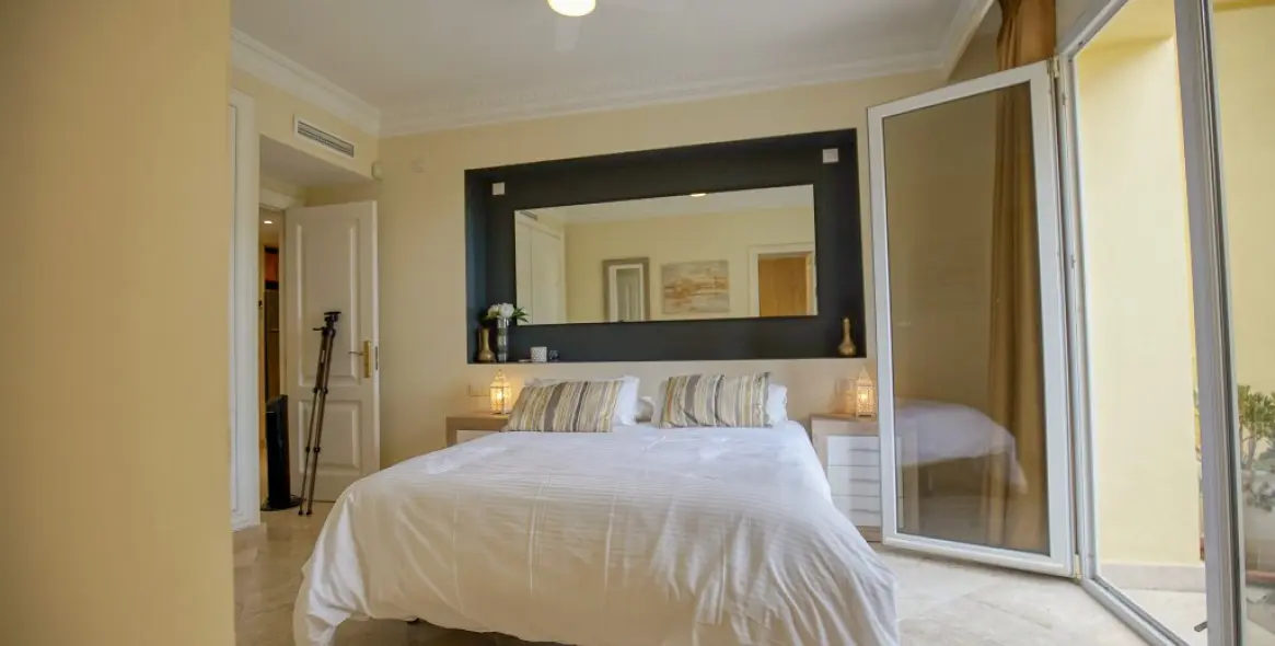 Venta de apartamento en planta baja en Casares Playa 23