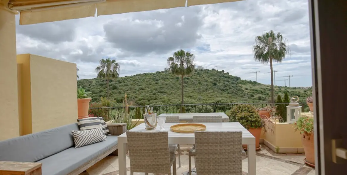 Venta de apartamento en planta baja en Casares Playa 25