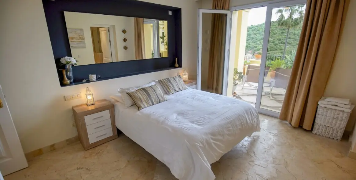 Venta de apartamento en planta baja en Casares Playa 26