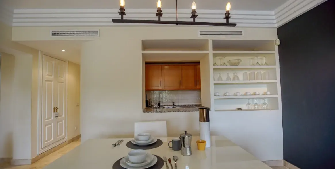 Venta de apartamento en planta baja en Casares Playa 28