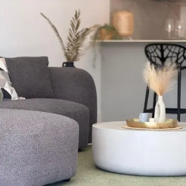 Venta de apartamento en planta media en Higueron