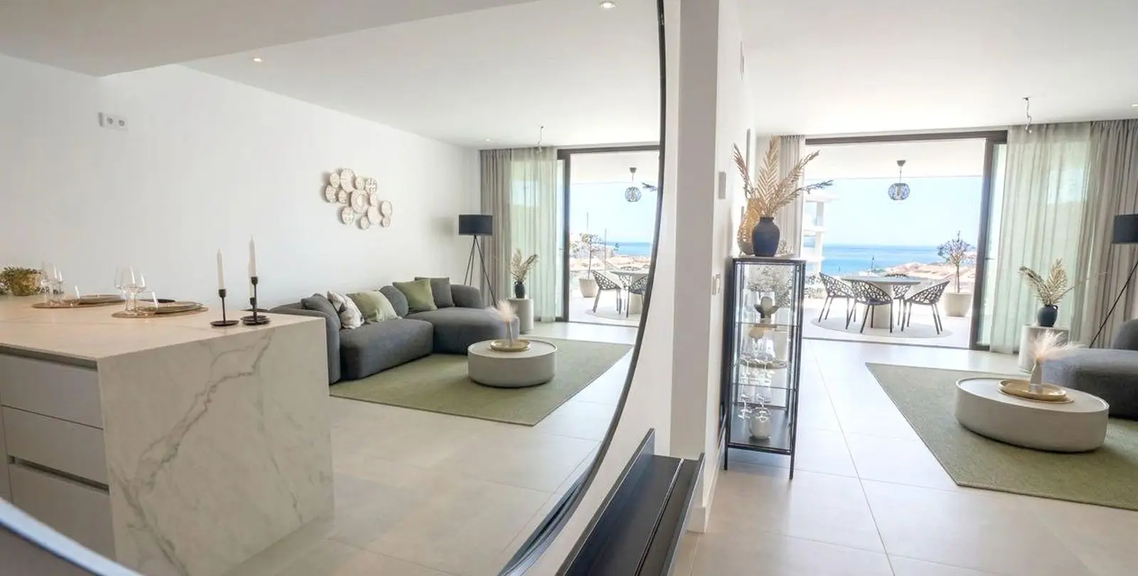 Sale of middle floor apartment in Higueron 2