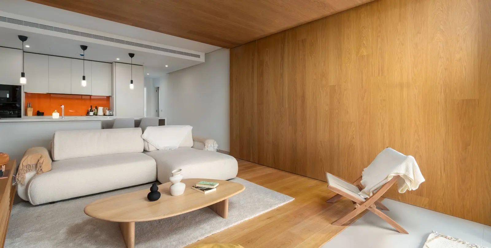 Venta de apartamento en planta media en Higueron 20