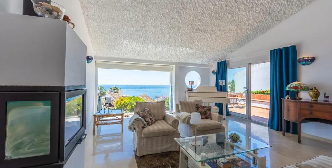 Venta de villa independiente en Estepona 5