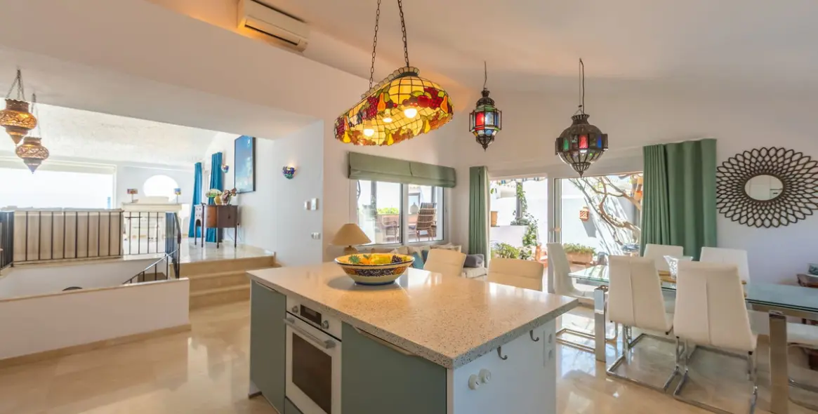 Venta de villa independiente en Estepona 6