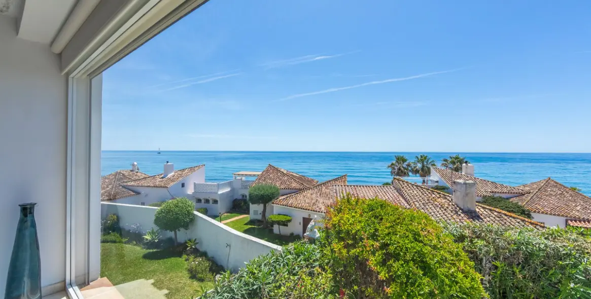 Venta de villa independiente en Estepona 26