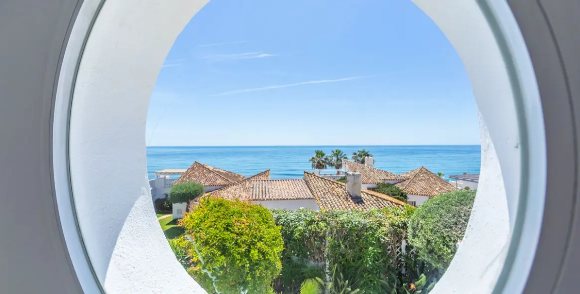 Venta de villa independiente en Estepona 31