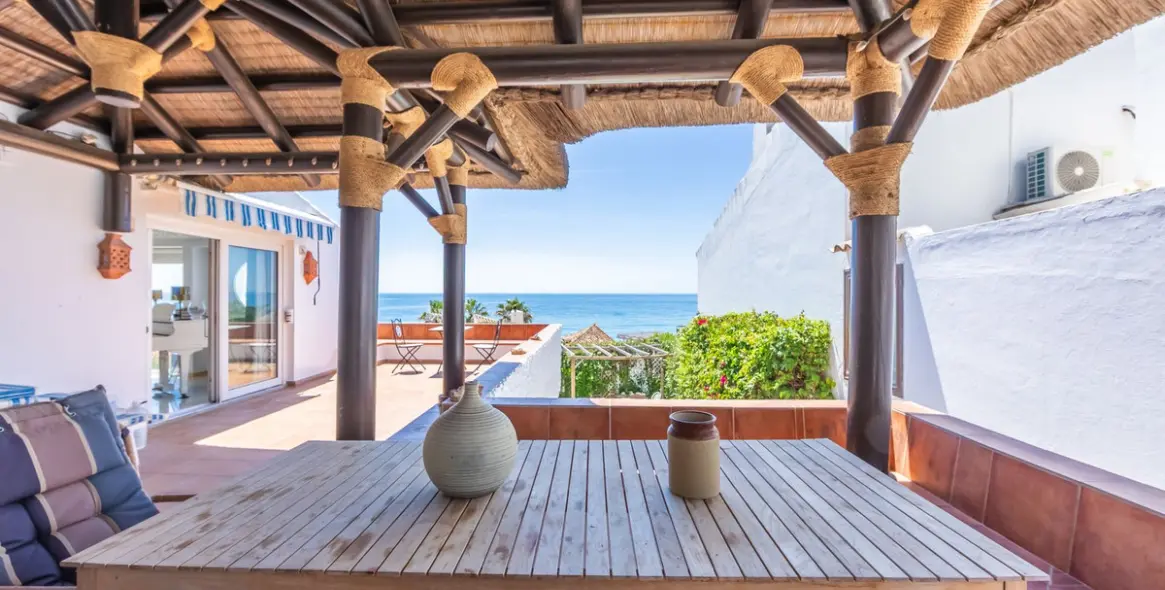 Venta de villa independiente en Estepona 40