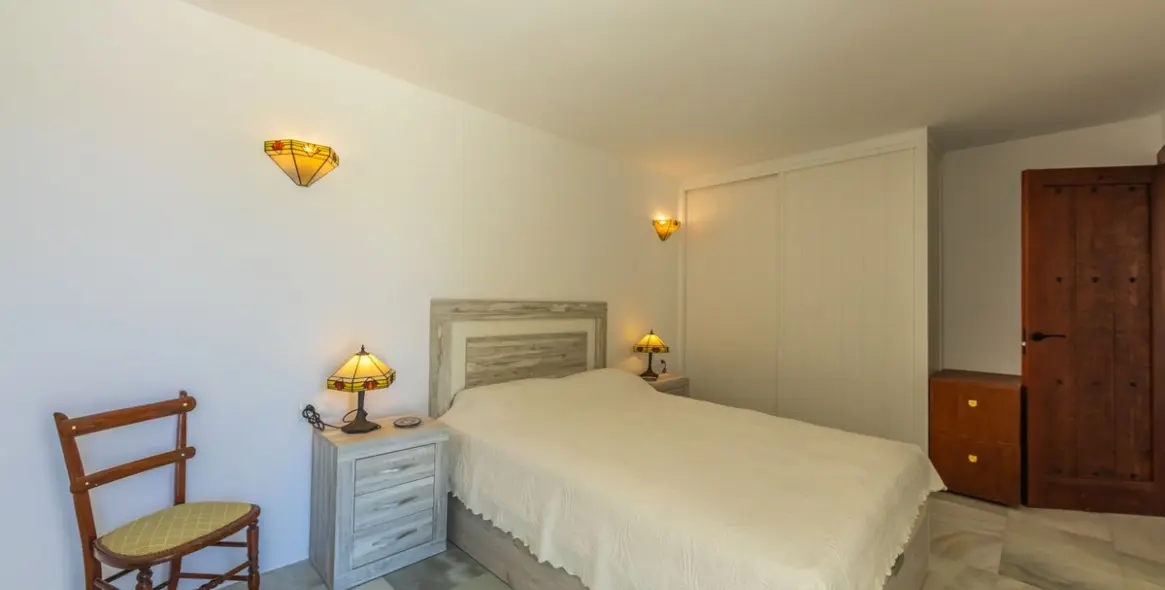 Venta de villa independiente en Estepona 49