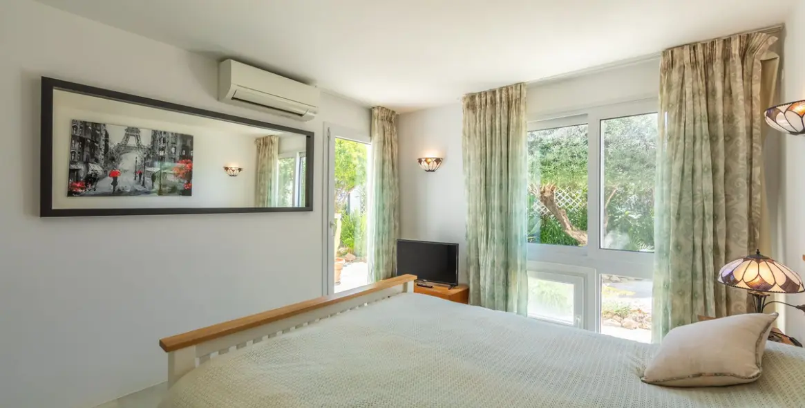 Venta de villa independiente en Estepona 59