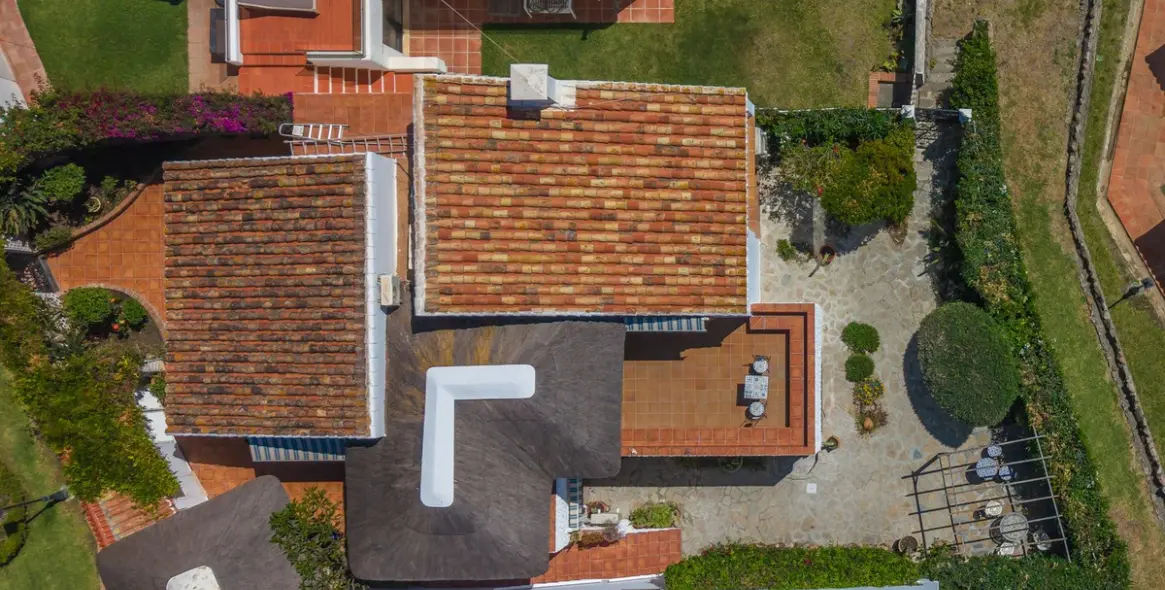 Venta de villa independiente en Estepona 73